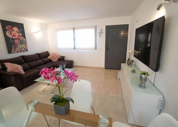 Casa Alfred, El Cotillo, One To 150 M Wifi Fiber بيت للعطل