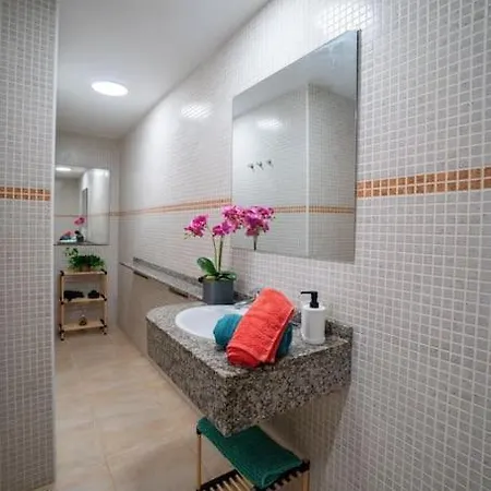 Casa Alfred, El Cotillo, One To 150 M Wifi Fiber 펜션 Cotillo